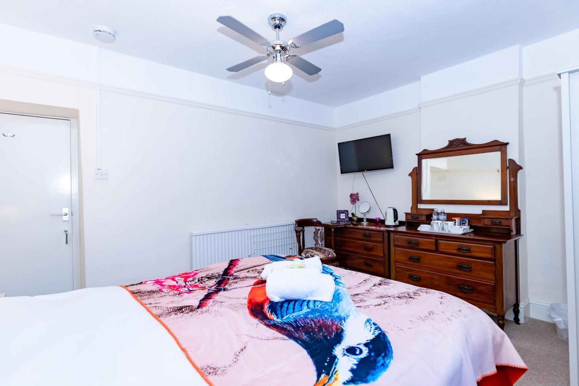 Raven Haven Glastonbury Ngoại thất bức ảnh